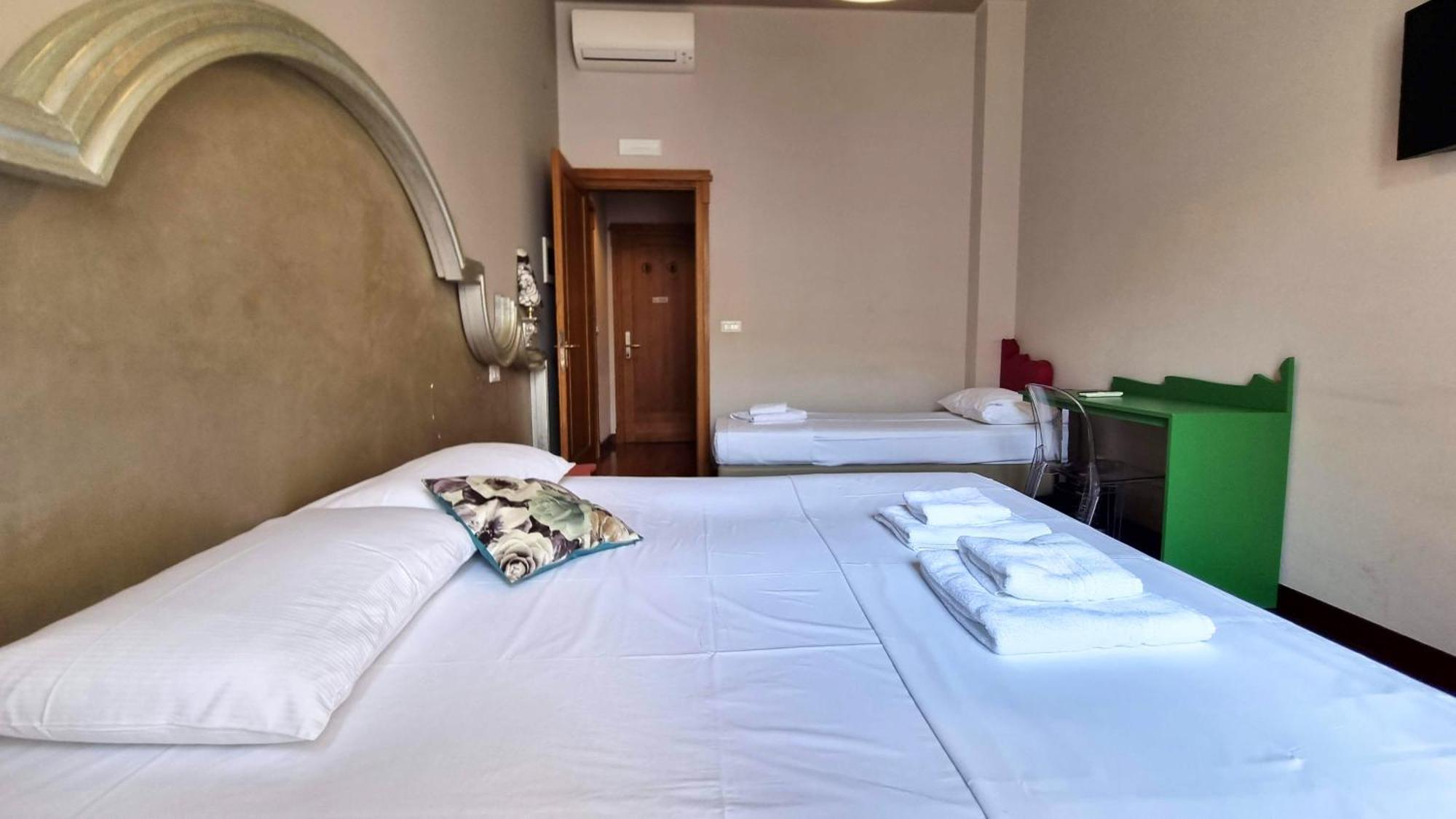 Locanda Al Volo Tommaseo Triëst Buitenkant foto