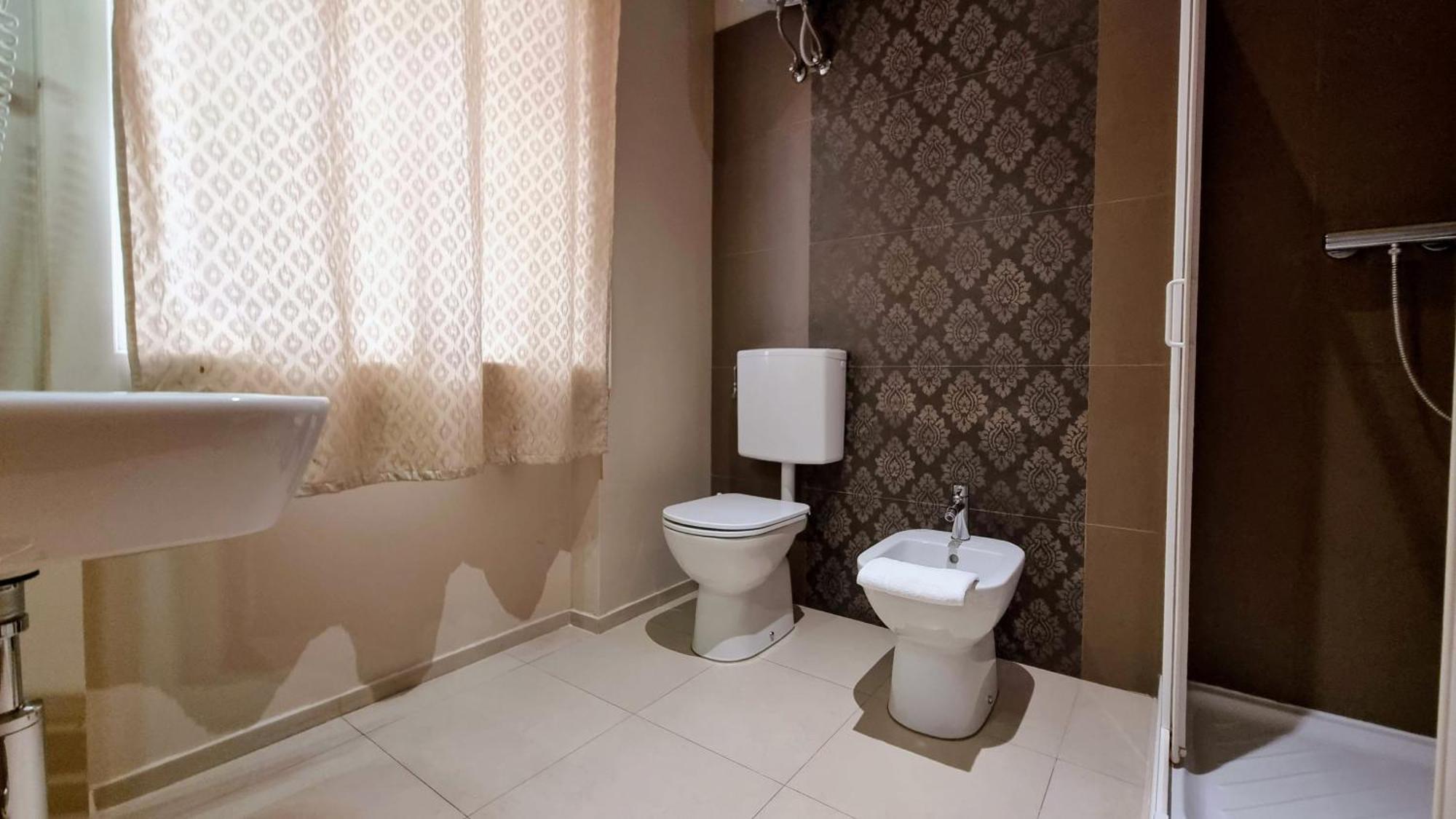 Locanda Al Volo Tommaseo Triëst Buitenkant foto