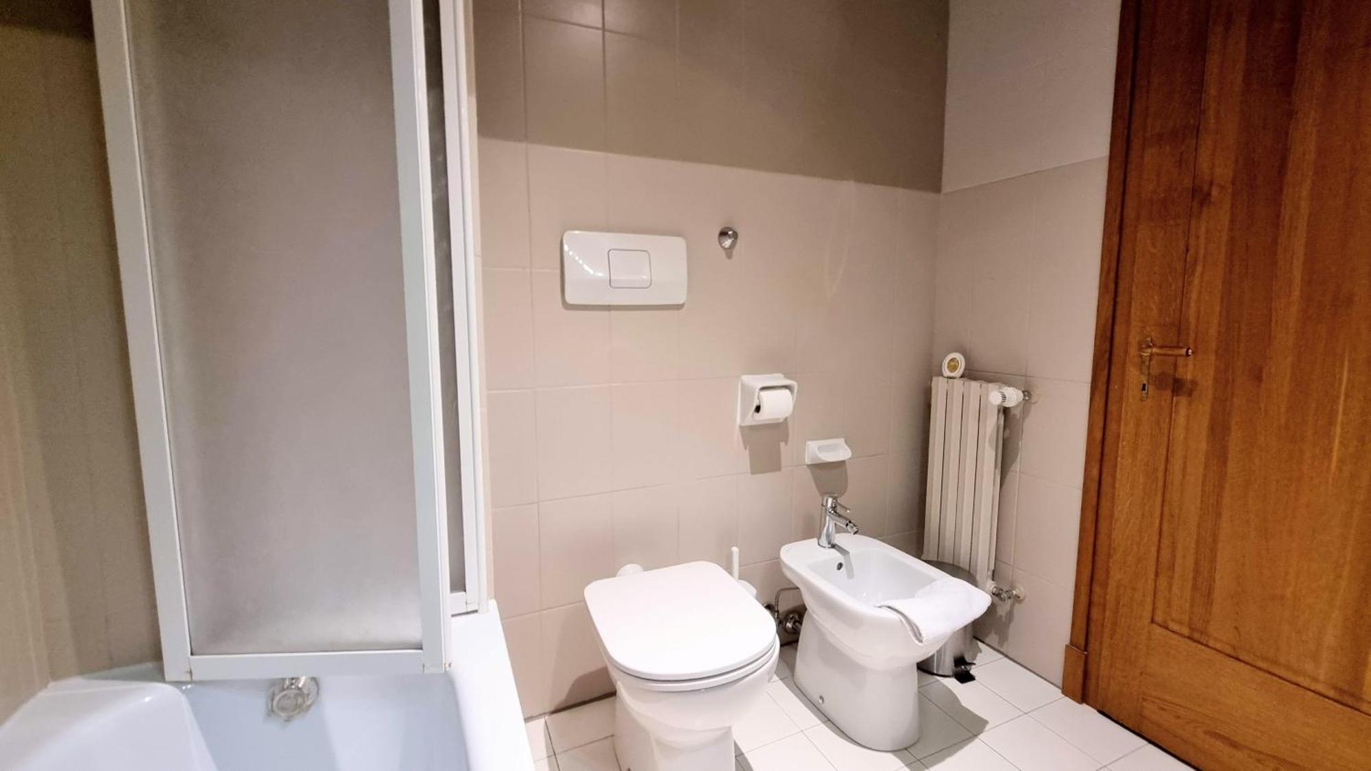 Locanda Al Volo Tommaseo Triëst Buitenkant foto